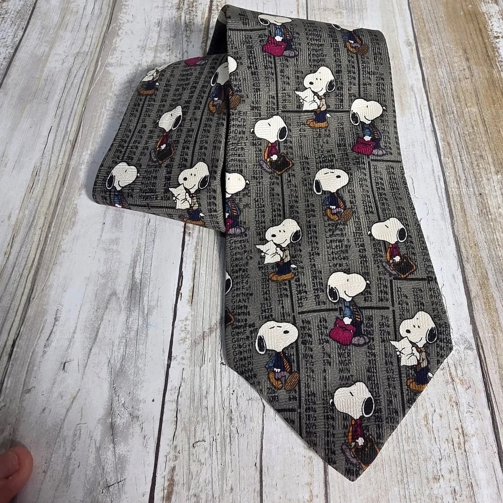 Peanuts Snoopy Stock Market Newspaper Print Grey Vintage Mens Necktie Bull Bear